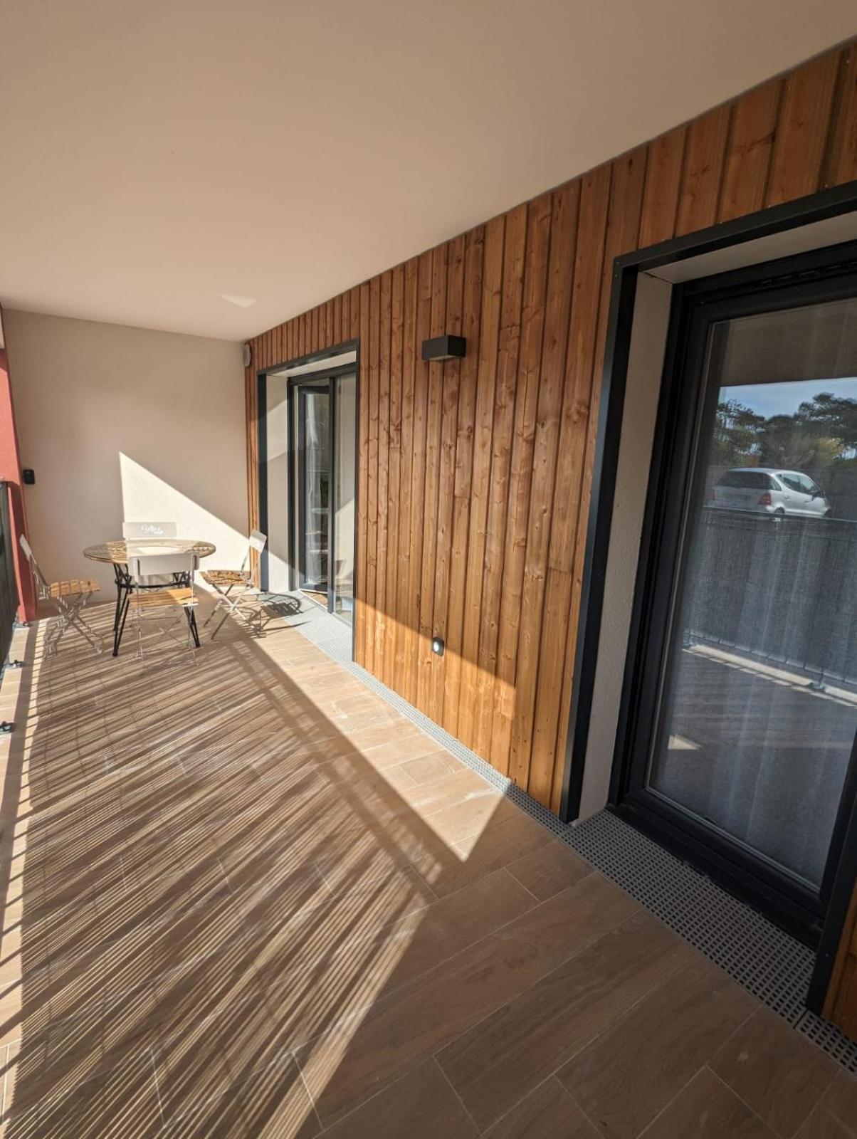 Biscawai Chaleureux Et Cosy Avec Terrasse Apartman Biscarrosse Kültér fotó